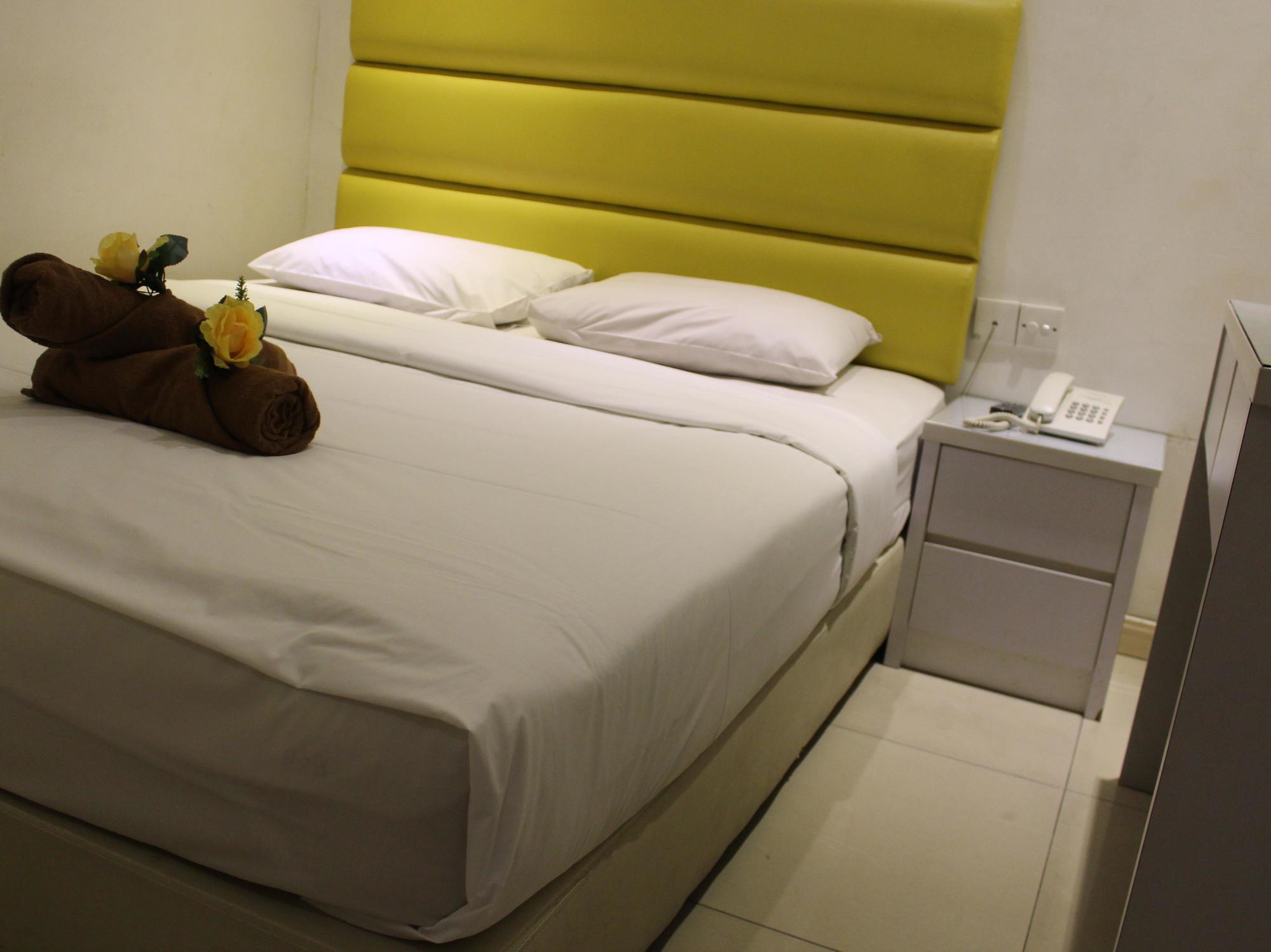 Rose Cottage Hotel Taman Impian Senai Джохор-Бару Екстер'єр фото